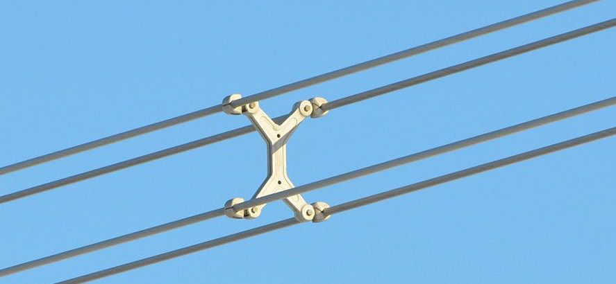 Figure 5. Close up view of a typical transmission line spreader.