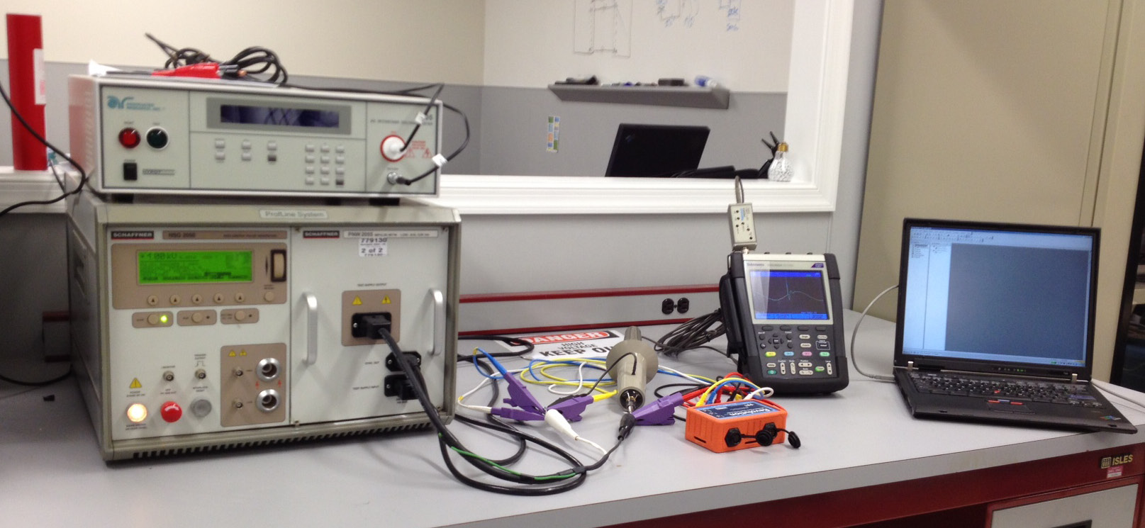 Figure 3. Standard test pulse using a Schaffner NSG 2050 pulse generator